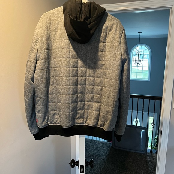 Levi’s jacket - Picture 2 of 2